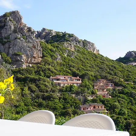 Semesterbostad Roccette Ondaturchese, Vista Mare E Jacuzzi Privata Costa Paradiso